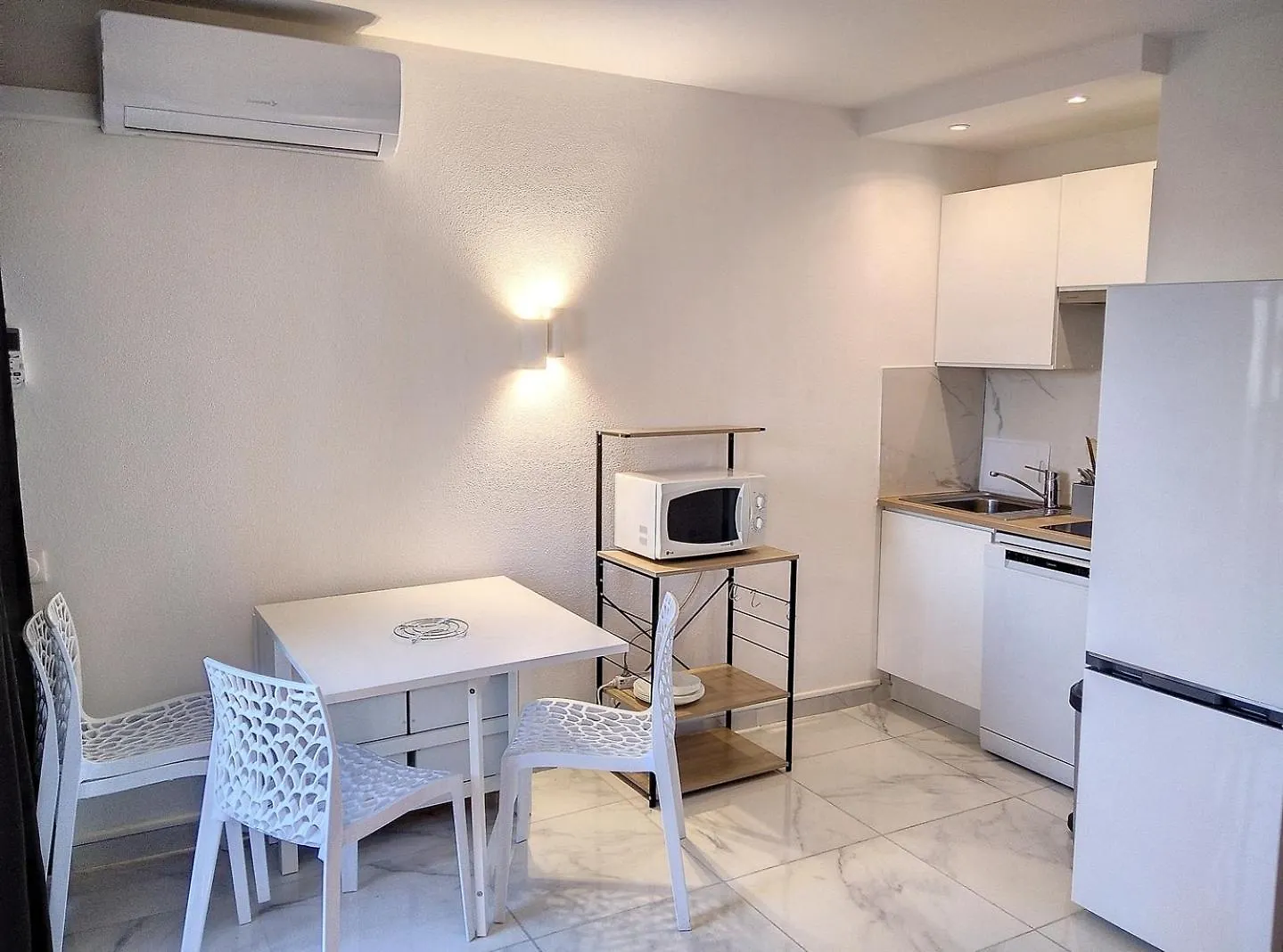 Residence Graziella Studio 604 Juan-les-Pins 0*,  France